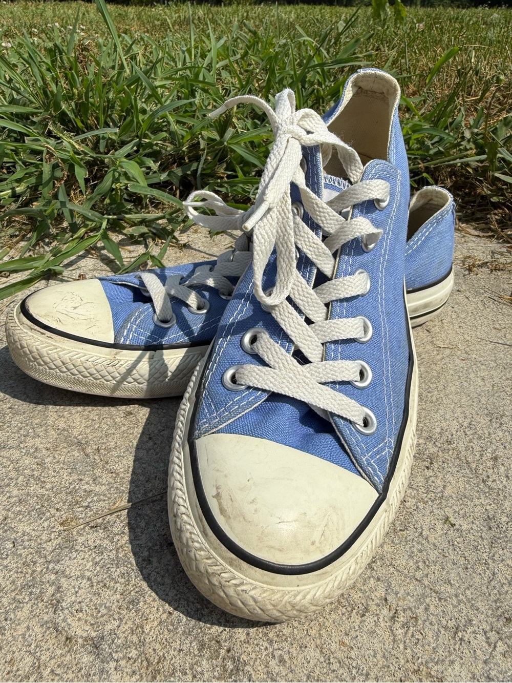 Converse Blue Coast Low Top Sneakers unisex men’s 5, women’s 7
